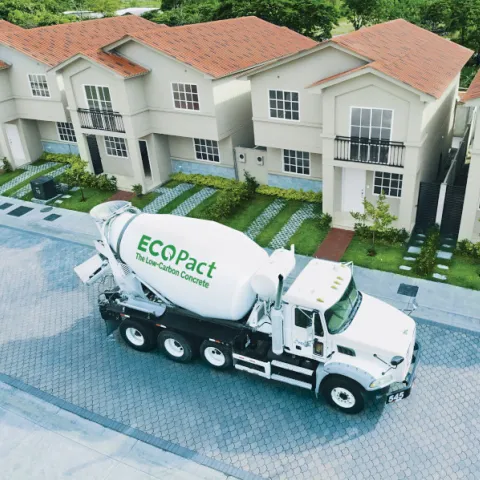 52787_holcim_ecopact_2021_dji_0404_isocv2_hires_2-1.jpg